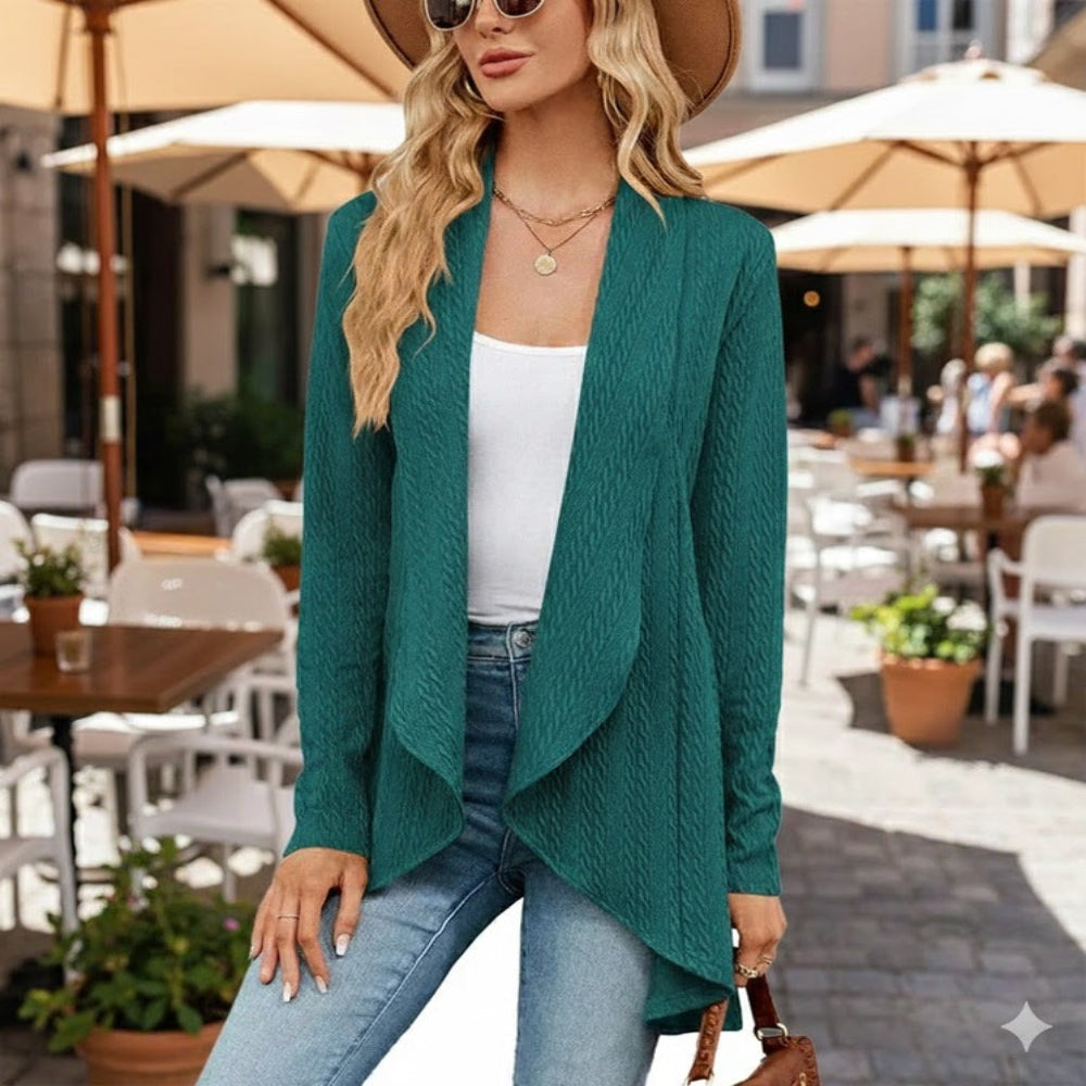Aurora – Women Trendy Cardigan for Fall Weather